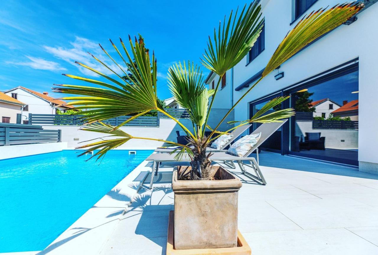 Villa Mondo Adria Нивице Экстерьер фото