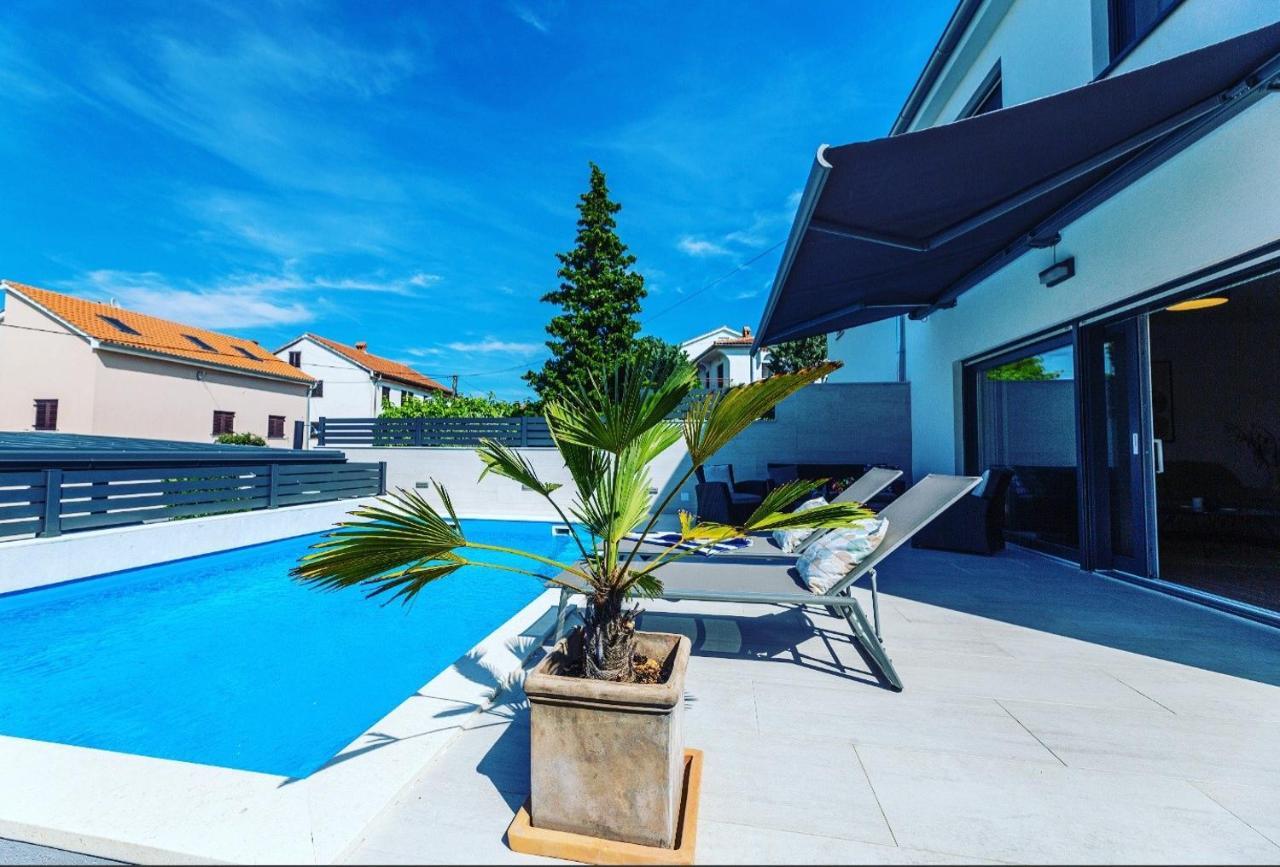 Villa Mondo Adria Нивице Экстерьер фото