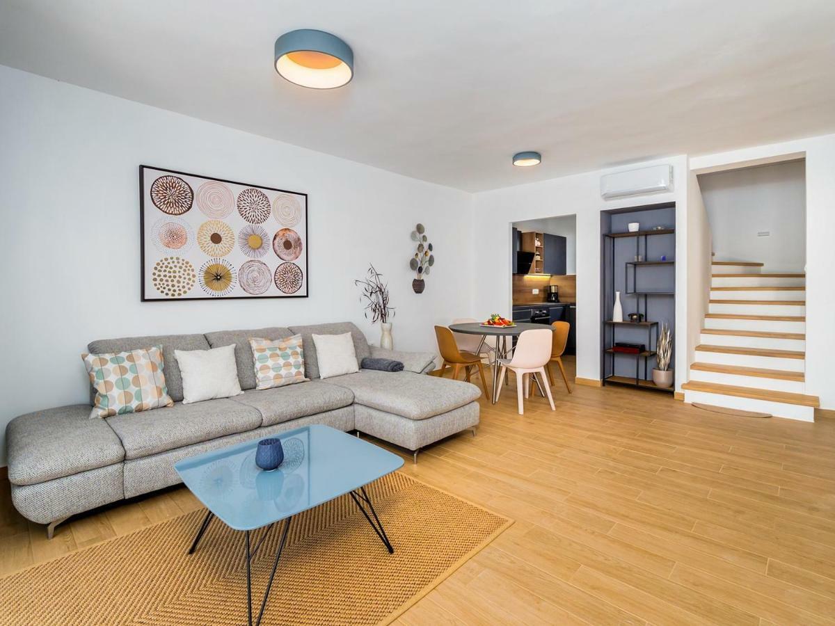 Villa Mondo Adria Нивице Экстерьер фото