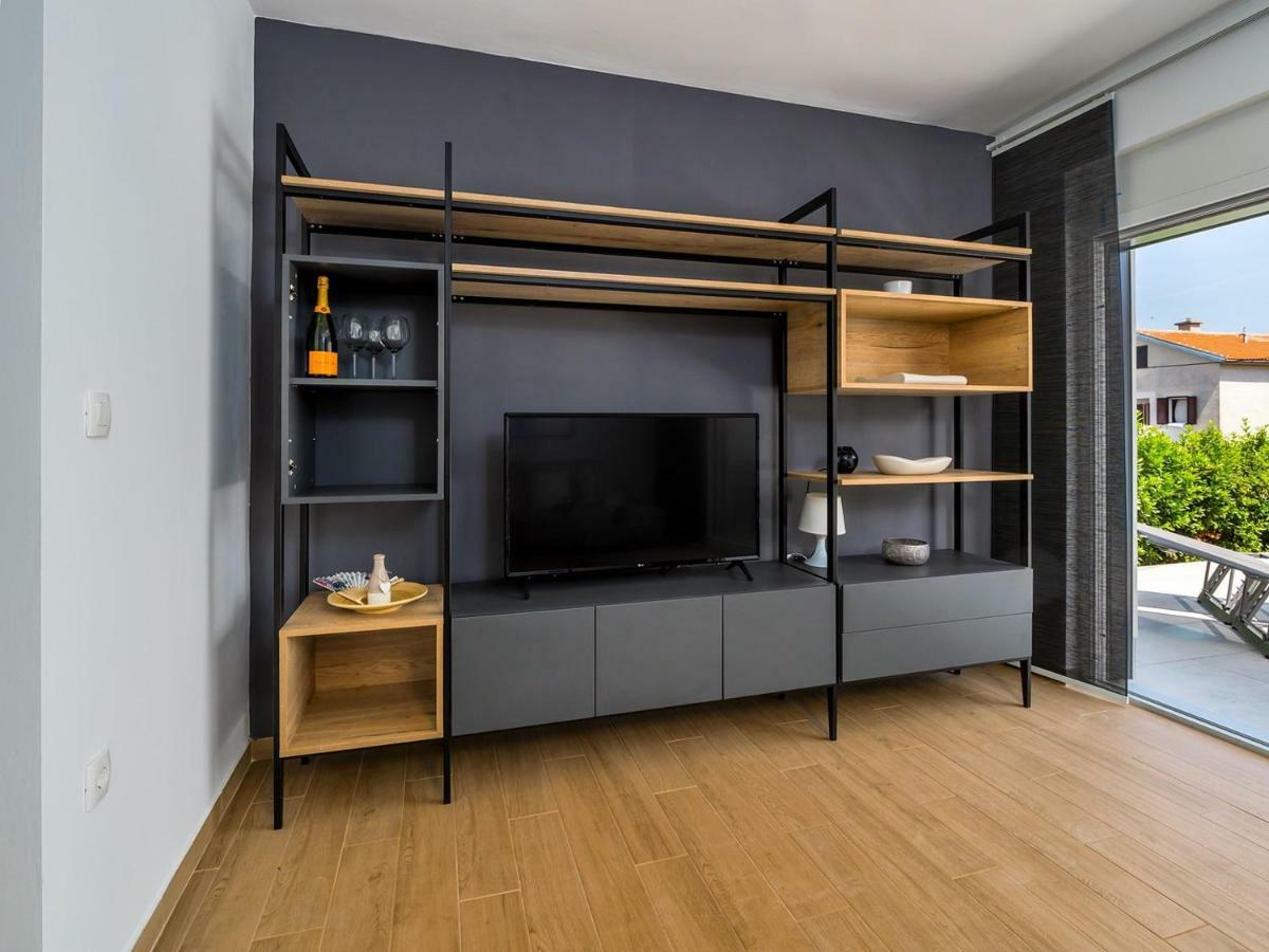 Villa Mondo Adria Нивице Экстерьер фото