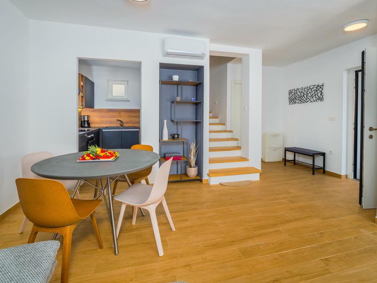 Villa Mondo Adria Нивице Экстерьер фото